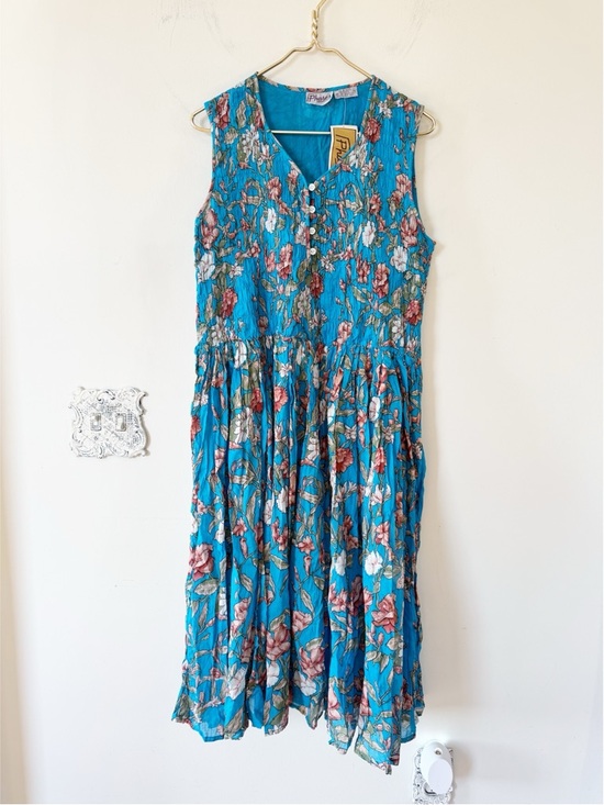 Phases Dresses & Skirts - NWT Vintage Phases made in India Cotton Floral Boho Smocked Sundress L